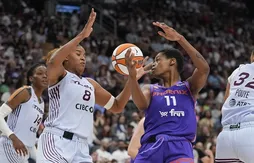 Valériane Ayayi signe son record, Phoenix tient bon à Toronto