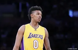 Face à Houston, Nick Young a joué avec les chaussures de Kanye West