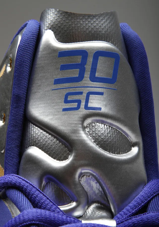 under-armour-spawn-anatomix-steph-curry-pe-05