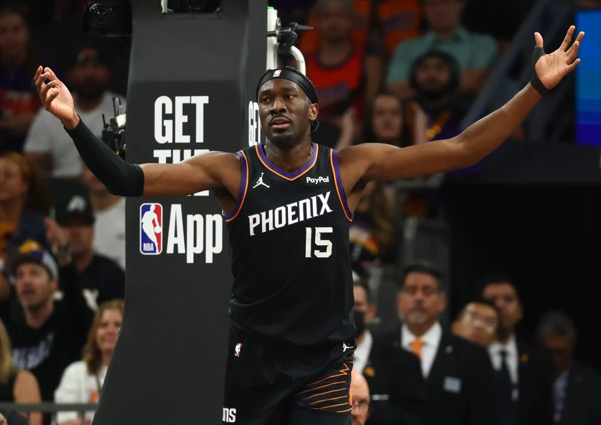 Les Suns protègent Mark Williams avant la « free agency »