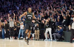 Le MVP de la nuit | Héroïque, Ayo Dosunmu s’offre un double record