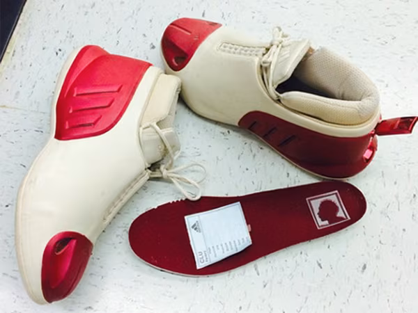 adidas-kobe-3-sample-kobe-bryant