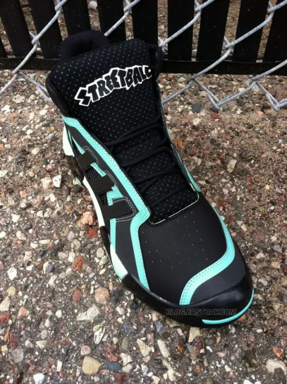 Adidas-Streetball-2-Detailed-Look-+-Release-Info-2-e1395369991857