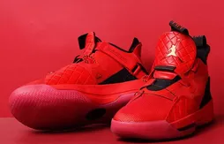 Rouge total pour la Air Jordan 33