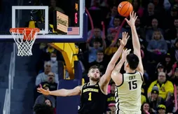 NCAA | Un potentiel choc entre Zach Edey et Hunter Dickinson au Maui Invitational