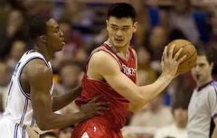 Yao Ming, le cauchemar de Dwight Howard