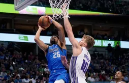 Les Mavericks sabotent le record en carrière de De’Aaron Fox (44 pts)