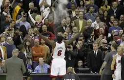 LeBron James impatient de refaire son « chalk toss » à Cleveland