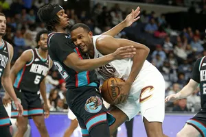 Les Cavaliers contiennent le feu d’artifice d’Adama Bal et des Grizzlies