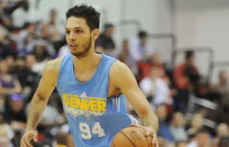 Evan Fournier se montre face aux Spurs