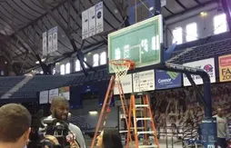 Atlanta : Ivan Johnson fissure un panier à l’entraînement