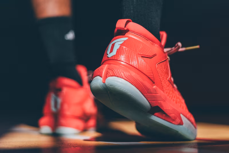 adidas-dame-time3