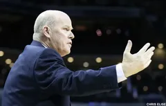 Steve Clifford regrette que ses joueurs dribblent trop