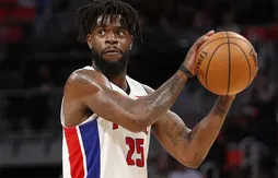 Les Pistons conservent Reggie Bullock