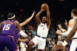 Les Clippers tout en contrôle à Phoenix