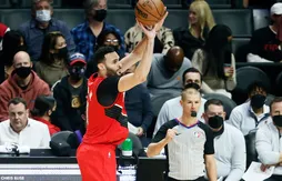 En pleine crise, Chauncey Billups tente l’option Larry Nance Jr.