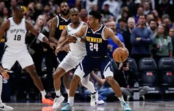 Un premier triple-double pour Jalen Pickett face à son mentor