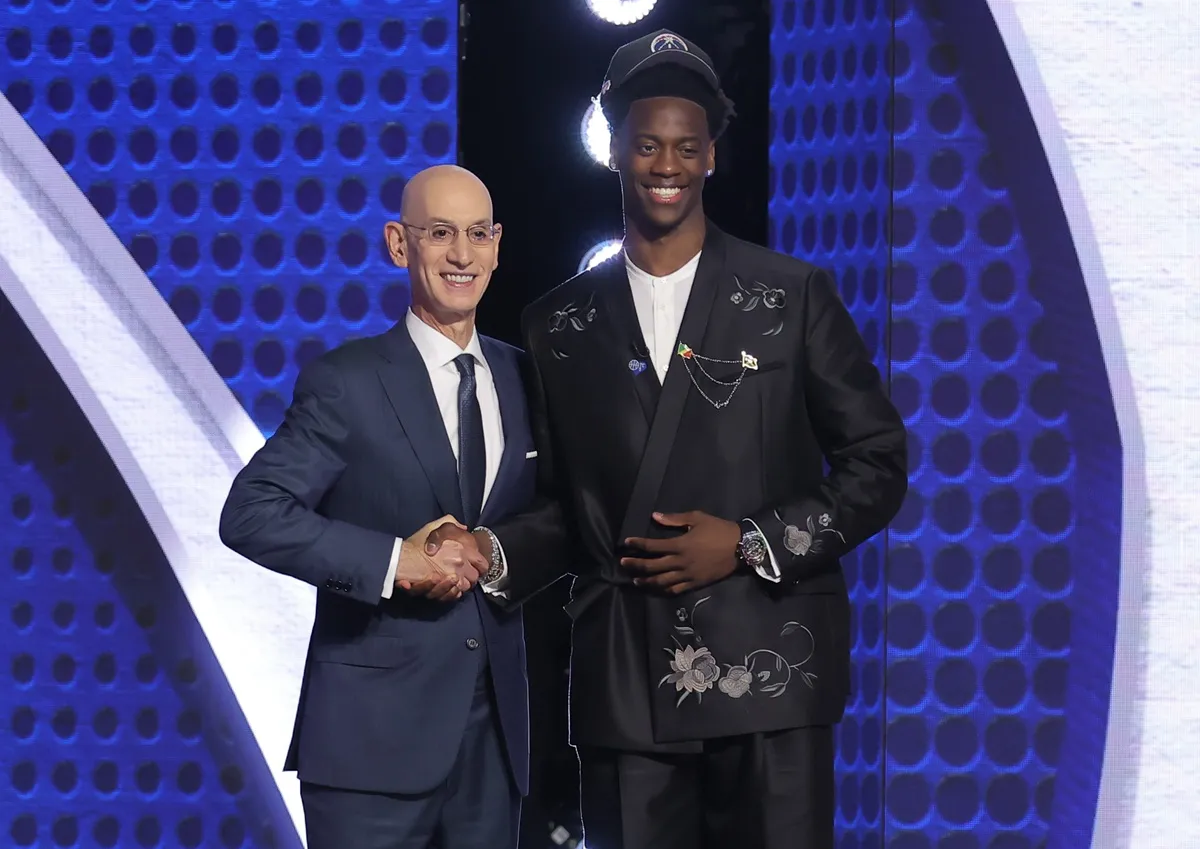 Défendre, jouer sans ballon... AJ Dybantsa est prêt à tout à Washington