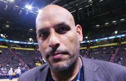 Interview John Amaechi : “en Angleterre, le basket est derrière le snooker”