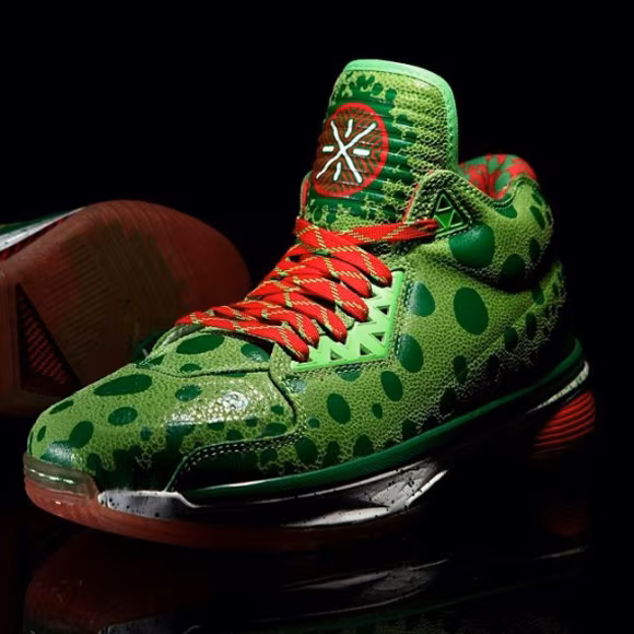 Li-Ning-Way-of-Wade-2-Christmas-Detailed-Look-1