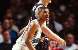 À Charlotte, Muggsy Bogues va prendre de la hauteur !