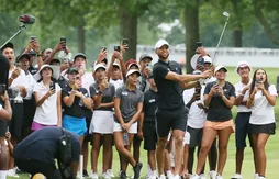 Stephen Curry remporte le tournoi de golf des célébrités