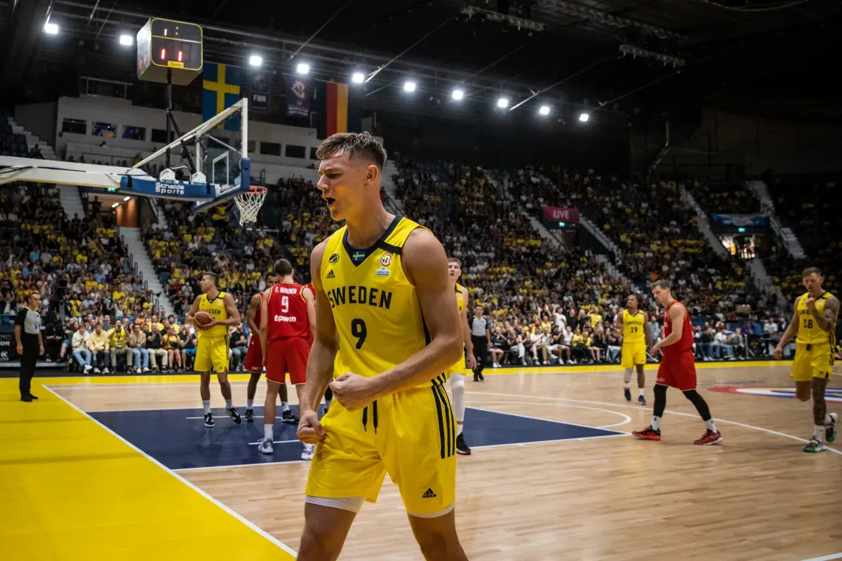 Pelle Larsson avec la Suède (Crédit photo : FIBA)