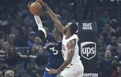 Les Cavaliers mettent les Wolves au tapis dès le premier round