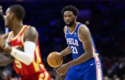 Sixers – Hawks : Joel Embiid célèbre son retour avec le tir de la gagne !