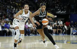 Le Sky d’Angel Reese est tombé sur la tête des Lynx