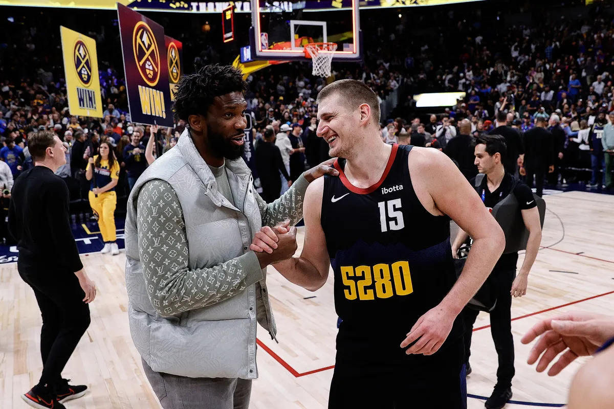 Joel Embiid et Nikola Jokic