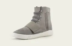 Les Adidas de Kanye West pourraient débarquer en NBA