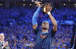 Le MVP de la nuit | Shai Gilgeous-Alexander a dignement fêté son trophée