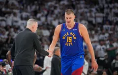 Mais où sont passés Mike Malone et Nikola Jokic !?