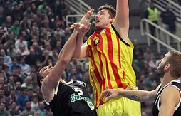 Sixers : Tibor Pleiss bientôt coupé ?