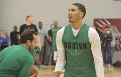 Jayson Tatum recharge les batteries à Londres