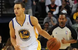 Golden State : Stephen Curry prolongé avant le début de la saison ?