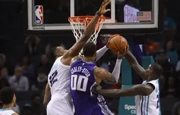 Hornets – Kings : Dwight Howard sort la boîte à gifles