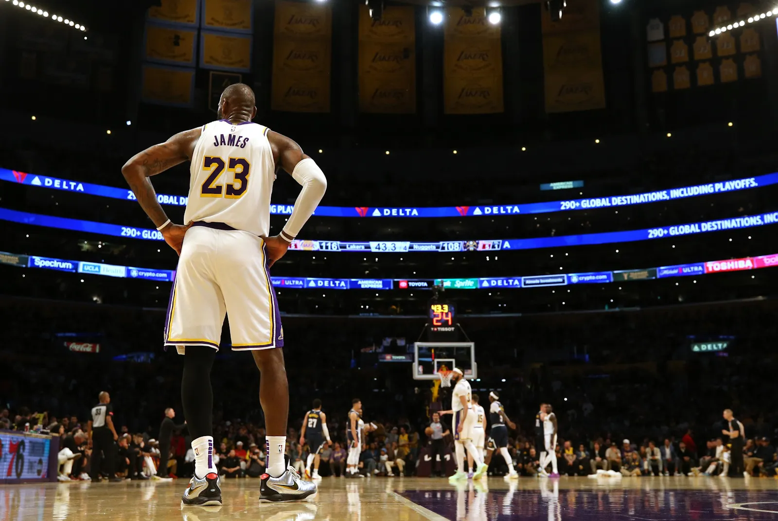 LeBron James avec les Lakers