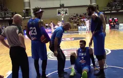 Italie : Andrea Bargnani blessé à la cheville