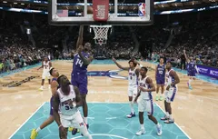 Les Hornets de Moussa Diabaté donnent la fessée aux Sixers