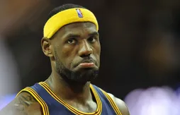 LeBron James admet avoir été “trop passif” en ce début de saison