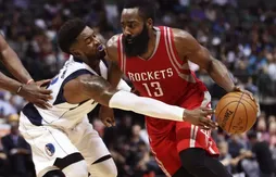 Houston tranquille face à des Mavs dignes “de Donald Trump”
