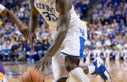 Chaussures : les joueurs universitaires ont aussi droit à des “player edition”