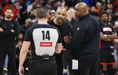 Expulsé, Ime Udoka critique (encore) les arbitres… et ses joueurs