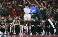 3-points en carrière | James Harden égale Ray Allen
