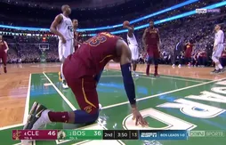 [replay] LeBron James au bord du K.O.