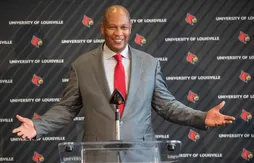 NCAA | Kenny Payne entend bien réduire l’écart entre Louisville et Kentucky