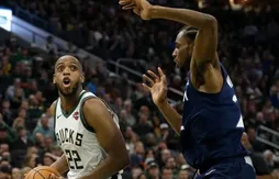 Les All-Stars de Milwaukee font plier les Wolves
