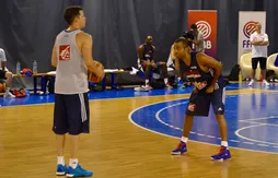 Recrutement des Spurs, Equipe de France, meilleur cinq européen… Les réponses de Tony Parker